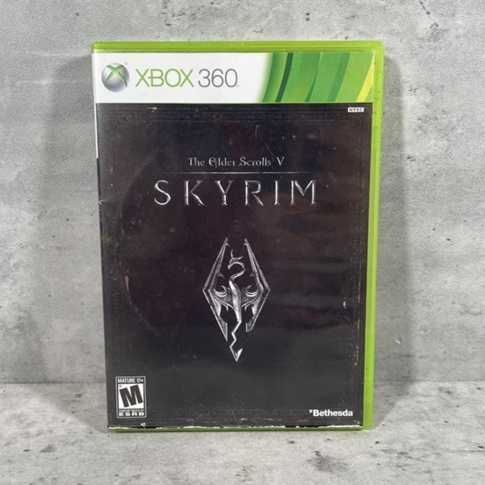 The Elder Scrolls V: Skyrim for Xbox‎ 360 Complete (Game,Book,Case)
